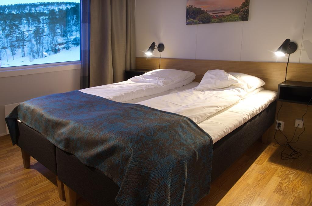 Hamaroy Hotel Innhavet Екстер'єр фото